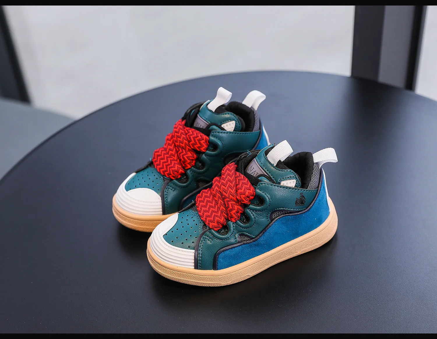 MOF Kids Running Tennis Sneakers Boys Girls Slip On Casual Footwear Children School Sport Shoes