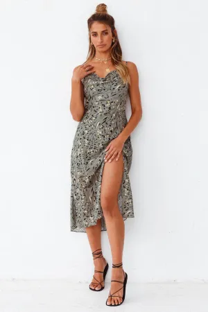Viva La Vida Midi Dress Olive