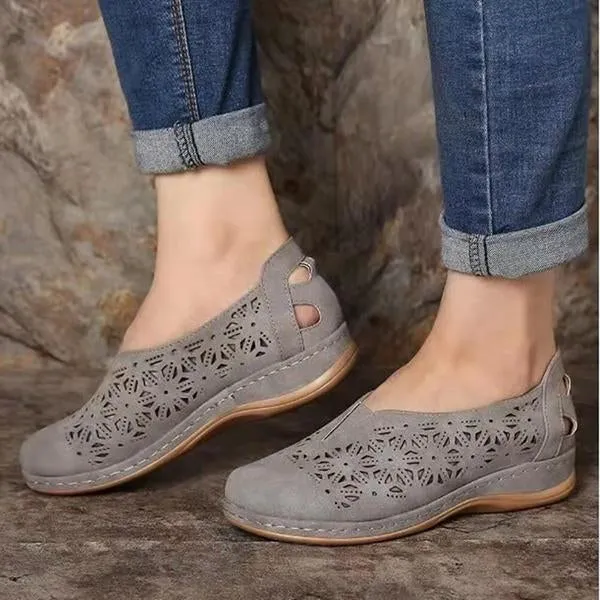 Women's Hollow Round Toe Wedge Sandals 01934354C