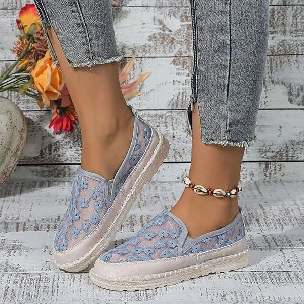 Women's Lace Slip-On Flat Shoes 36643174C