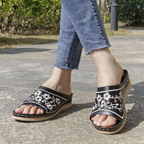 Women's Vintage Casual Embroidered Slippers 50736317S