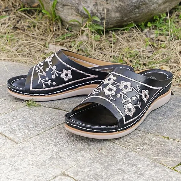 Women's Vintage Casual Embroidered Slippers 50736317S